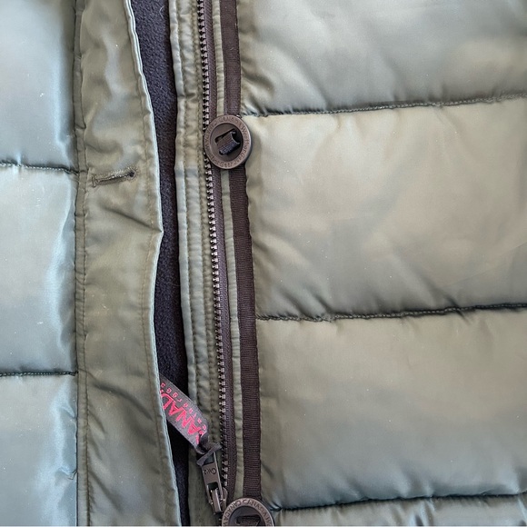 Women's Canada Weather Gear Green  Puffer Jacket with Faux Fur Hood. Size XL - Picture 10 of 16